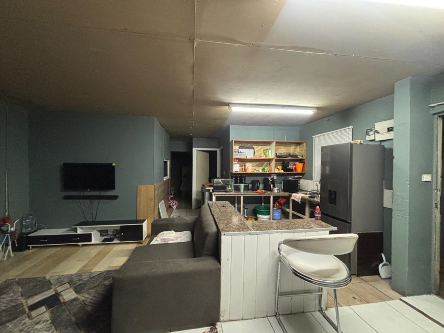 7 Bedroom Property for Sale in Beverly Park Western Cape